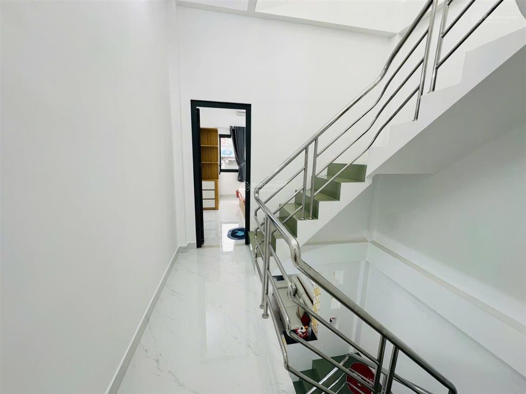 Chính chủ bán nhà 146/97/47j vũ tùng phường 2 bình thạnh ngay chợ bà chiểu hẻm xe hơi cạnh mặt tiền