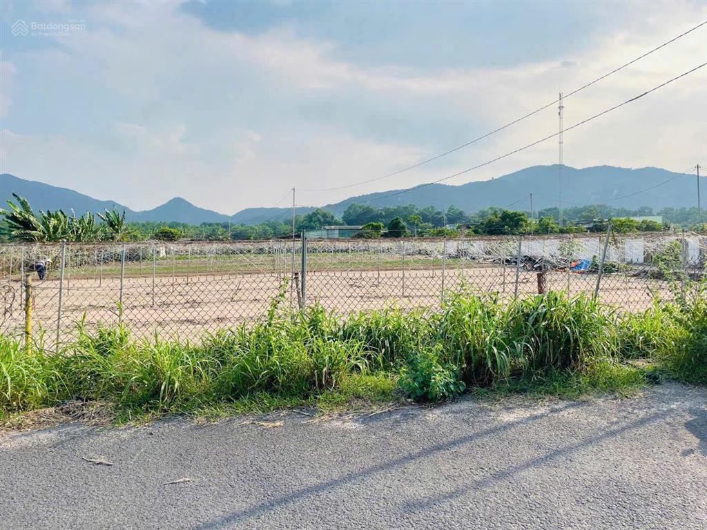 Bán lô đất nghỉ dưỡng view núi minh đạm, gần biển  chỉ 5.5 tỷ, sổ riêng, đầu tư ngay