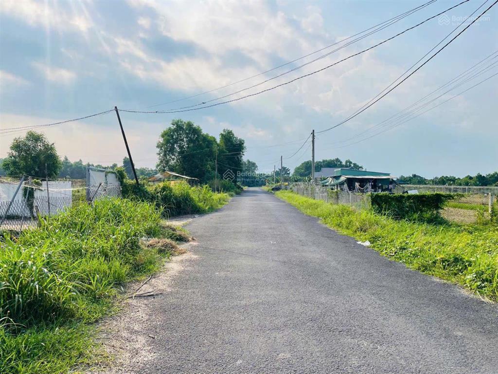 Bán lô đất nghỉ dưỡng view núi minh đạm, gần biển  chỉ 5.5 tỷ, sổ riêng, đầu tư ngay