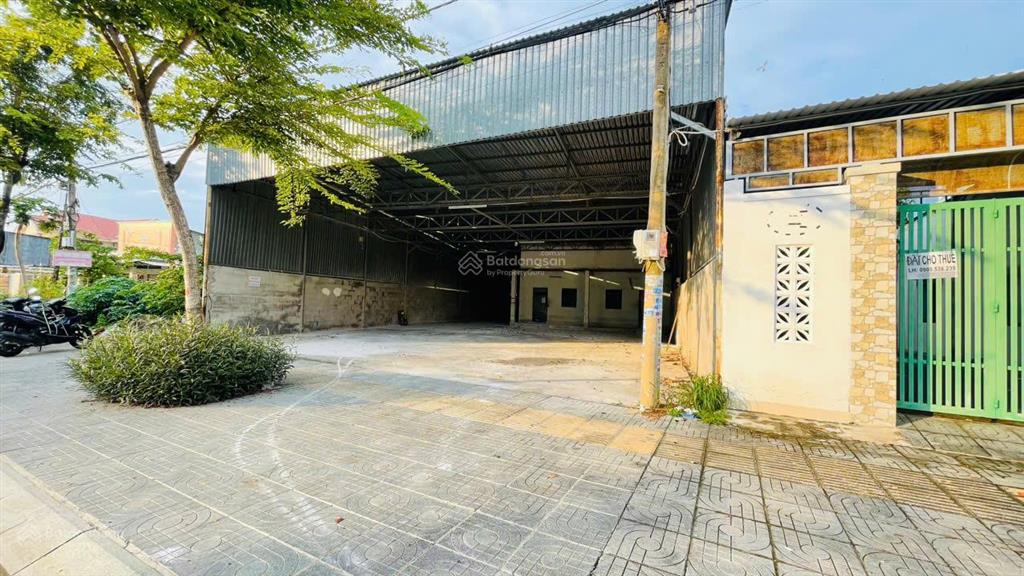 Mặt tiền dương bạch mai  tt long điền