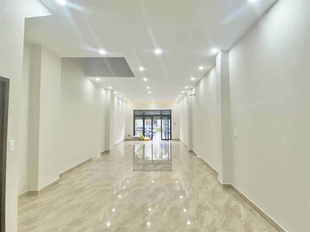 60 triệu/tháng! mặt tiền đường 30m khu dân cư cityland park hills, vị trí đẹp ngay siêu thị lotte
