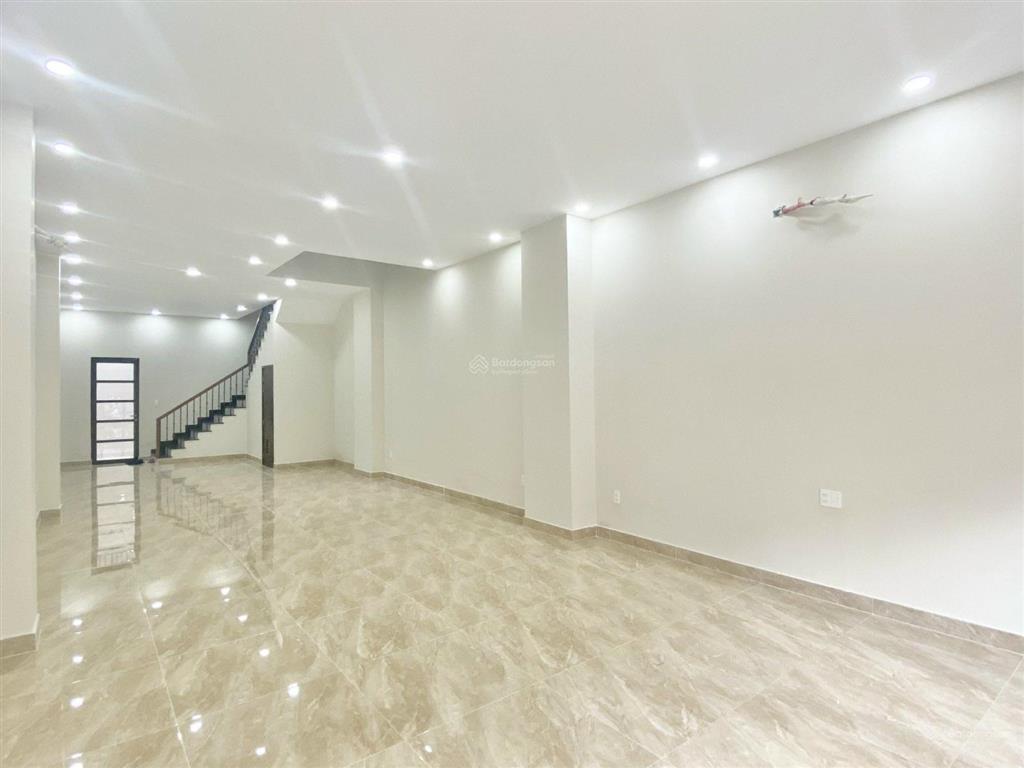 60 triệu/tháng! mặt tiền đường 30m khu dân cư cityland park hills, vị trí đẹp ngay siêu thị lotte