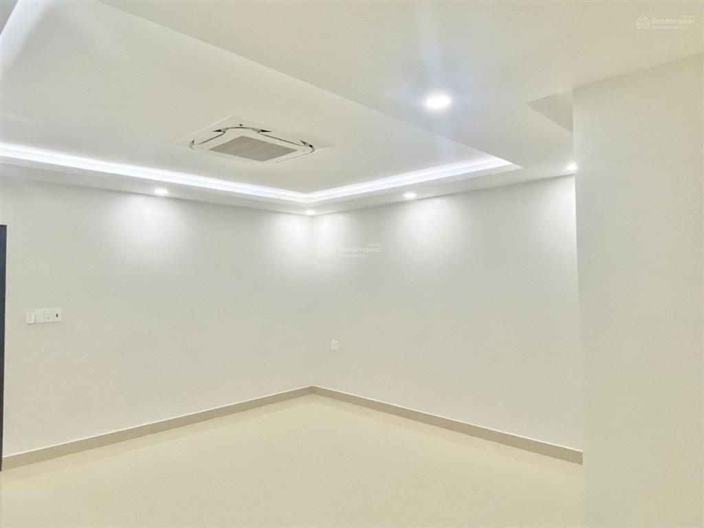 60 triệu/ tháng!!! nhà mặt tiền cityland nguyễn văn lượng cạnh lotte (5x20m)