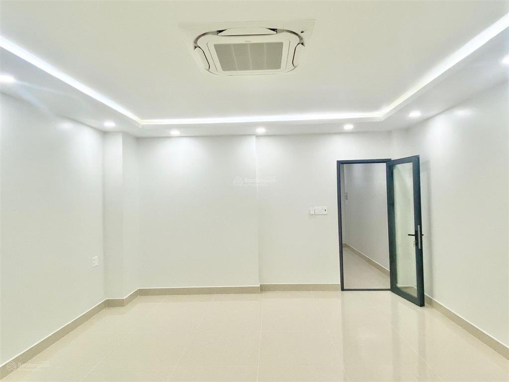 60 triệu/ tháng!!! nhà mặt tiền cityland nguyễn văn lượng cạnh lotte (5x20m)