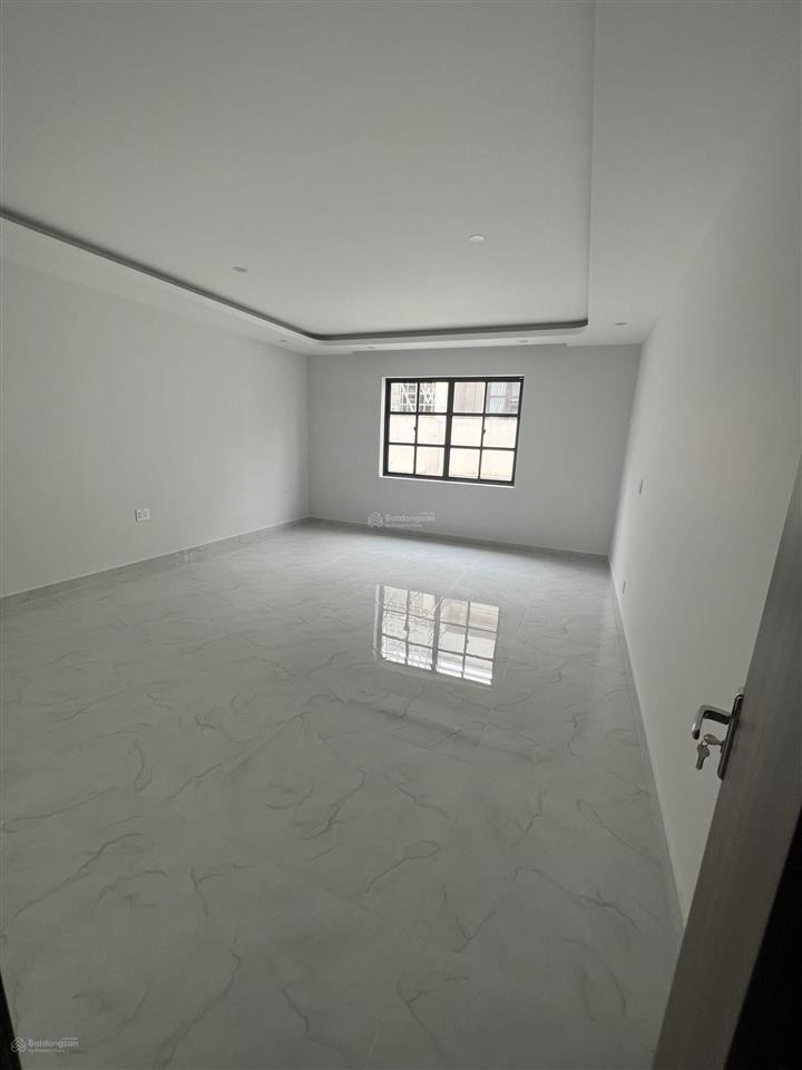 (40 triệu/ tháng )nhà mới cityland park hills gần lotte mart. 0933 307 *** thanh @@