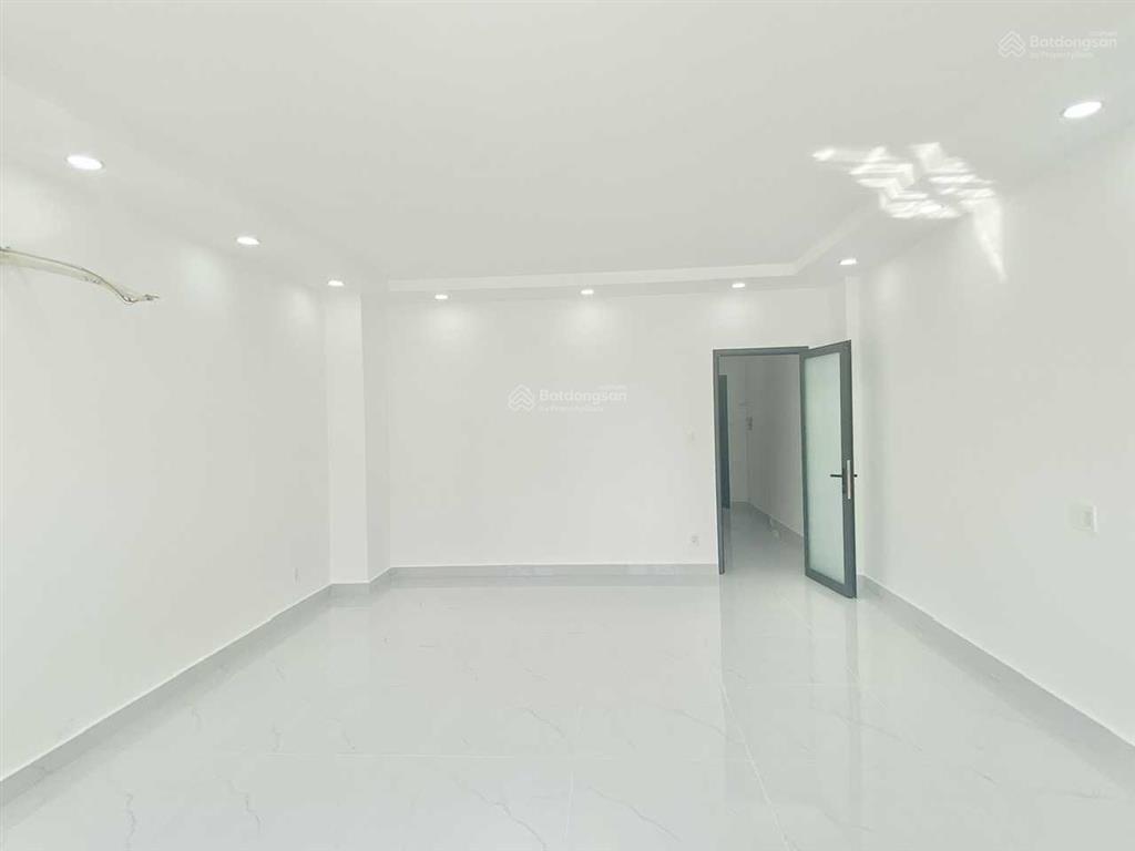 Nhà mới cityland gò vấp, phan văn trị, gần lotte. 5 lầu, 37 triệu/tháng,  0933 307 ***