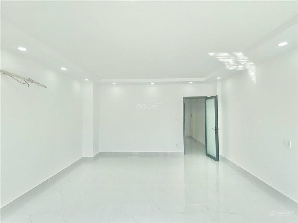 22.5 tỷ!! nhà phố khu cityland park hills lotte mart (5x20m) đang cho thuê 42tr/tháng