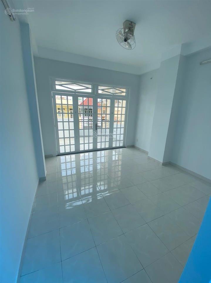 Nhà hẻm xe hơi 1 sẹc phan văn trị  đối diện siêu thị emart