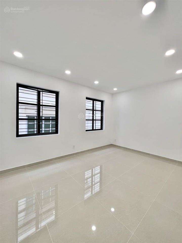 Nhà đẹp có thang máy cityland park hills lotte mart (5x20m) có hầm  36 triệu/tháng