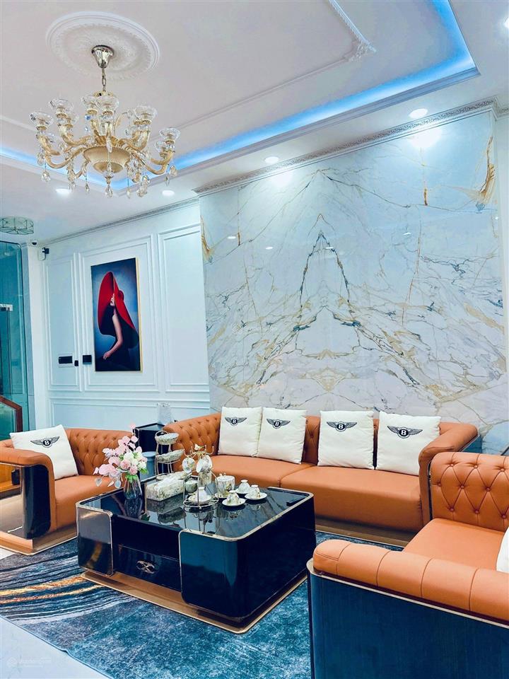 Căn góc 2 mặt siêu hiếm, full nội thất (5,5m x 20m) giá 27 tỷ (1 hầm 4 lầu)