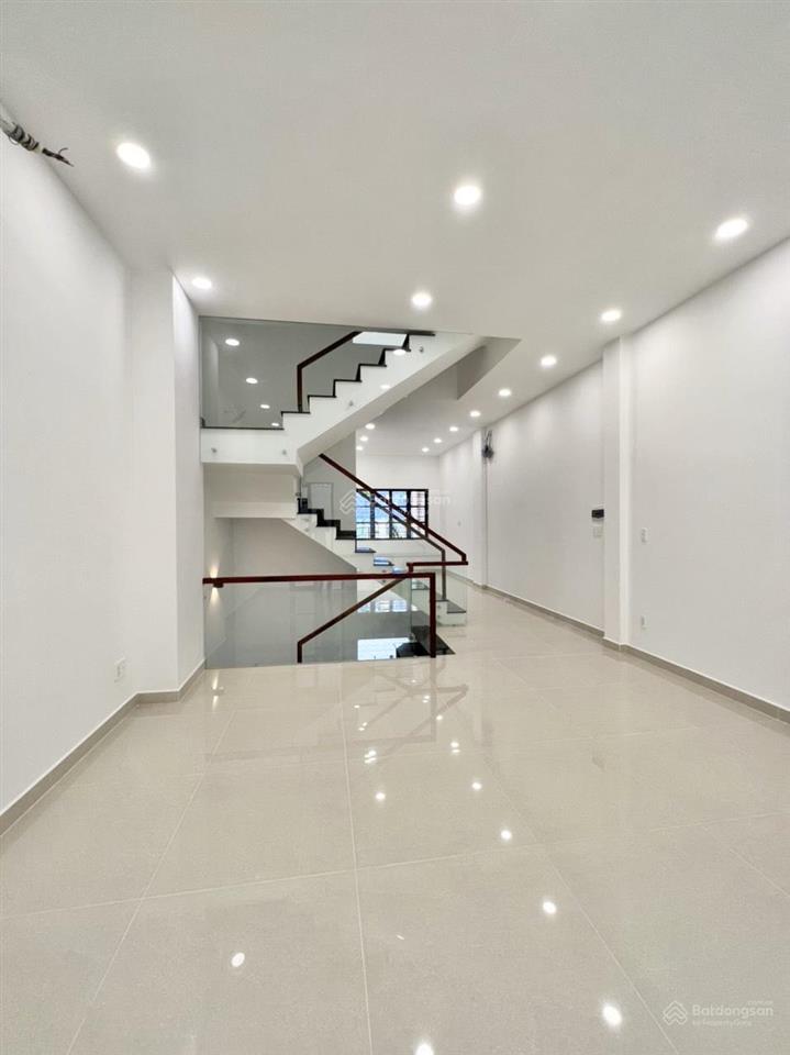 30.5 tỷ mặt tiền cityland nguyễn văn lượng (5x20m) 1 trệt  4 lầu cho thuê 60tr/tháng