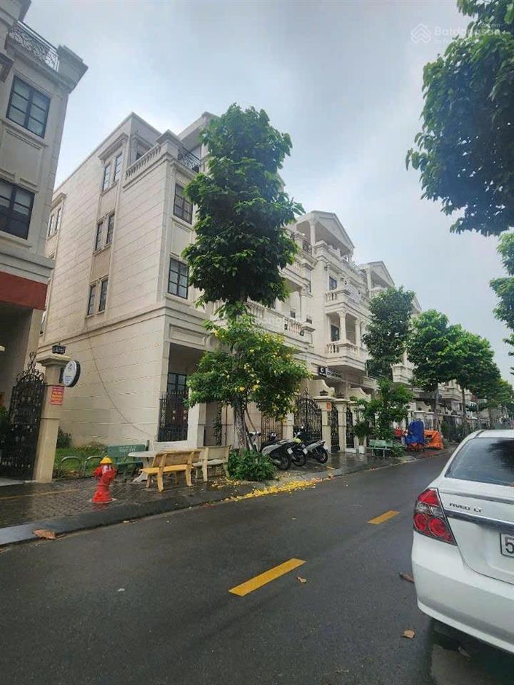 Góc công viên 21,5 tỷ! khu dân cư cityland (5x20m) 1 hầm  4 lầu  đang cho thuê 40 triệu/tháng