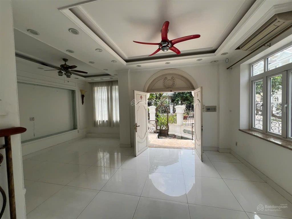 14x20m  5 lầu (60 triệu/tháng)! căn góc 2 mặt tiền khu cityland garden hills, phường 05, gò vấp!