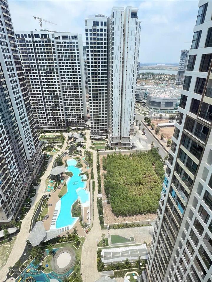 Căn 2pn view nội khu masteri centre point giá chỉ 4tỷ4
