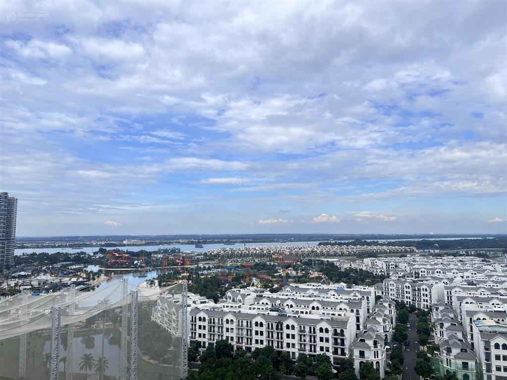 Bán căn 2pn tòa c view công viên giá 4,808 tỷ all in. kí trực tiếp chủ đầu tư
