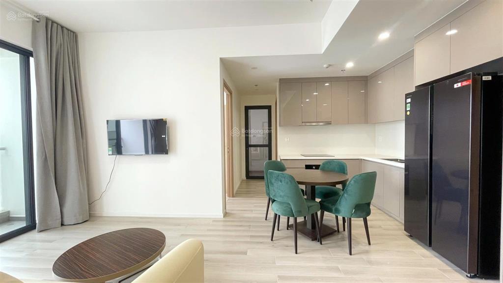 Căn 2pn tòa c full nội thất giá chỉ 4tỷ677 view sân chơi, thể dục thể thao