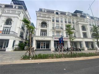 Cần bán gấp liền kề louis đại mỗ mặt đường lê quag đạo, diện tích 120m2 lô góc giá 63 tỷ
