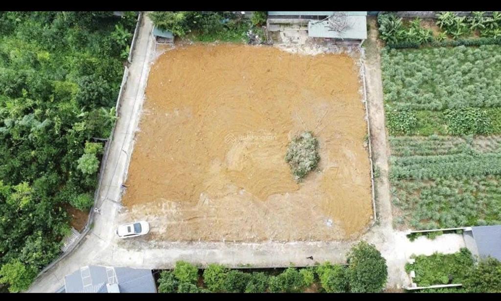 Hàng đẹp chính chủ em dt 1.046m2, có 850m2 thổ cư, lô góc 3 mặt tiền, đất tại yên thái  phú cát