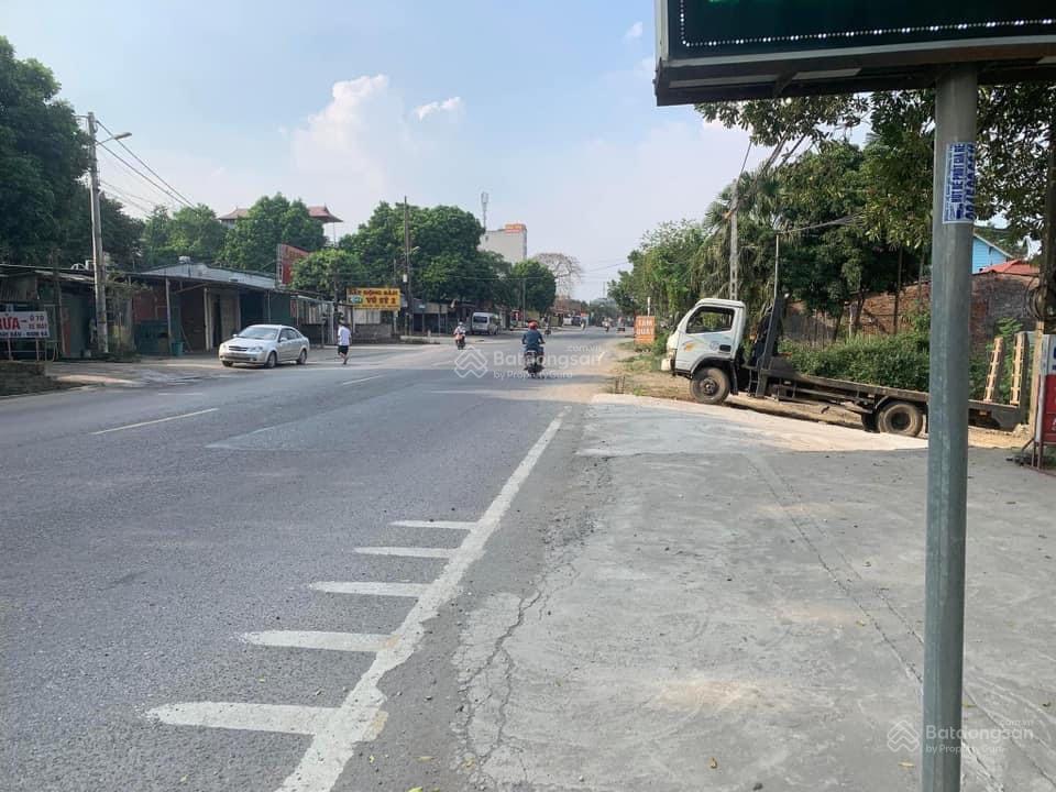 Cần bán lô đất siêu rẻ tại mặt đường ql21a tại tt xuân mai. tổng diện tích 401m2 giá chỉ 20tr/m2