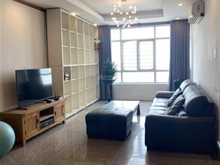 Chính chủ cho thuê căn hộ giai việt 150m2 3phong đầy đủ nội thất 14tr5