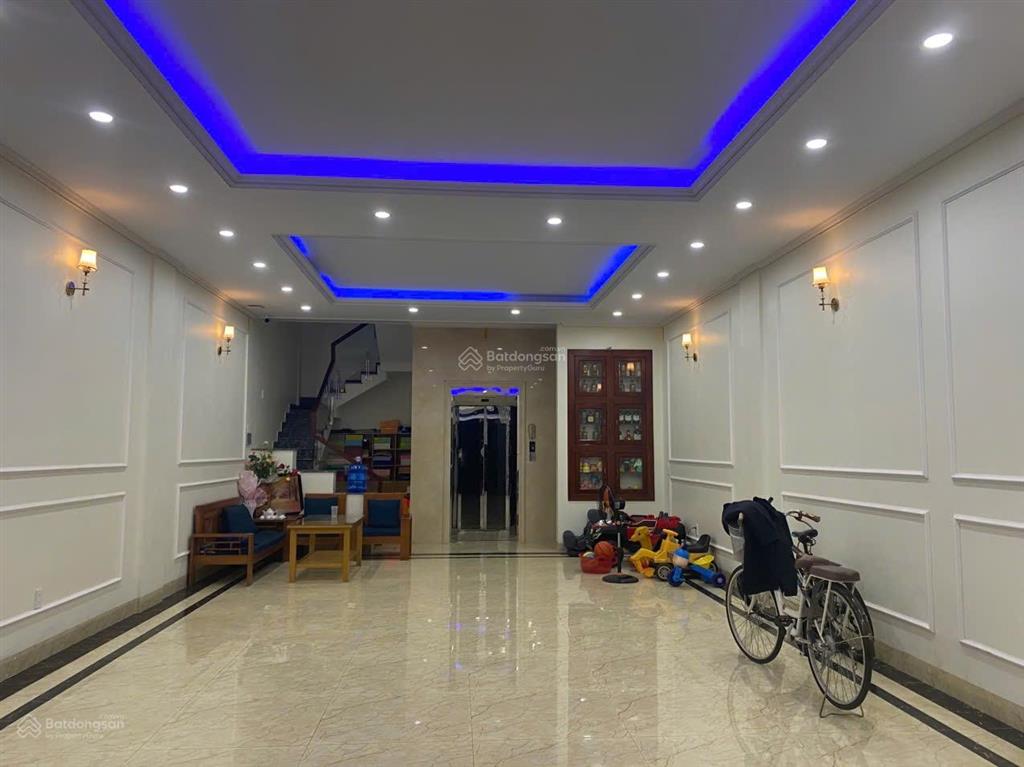 Bán căn nhà phố mặt hồ chợ đêm cái dăm. bãi cháy, kinh doanh cả thế giới giá chỉ 12,5 tỷ