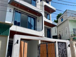 Bán nhà mới xây trung tâm cao thắng hạ long. bàn giao ful nội thất 5 sao