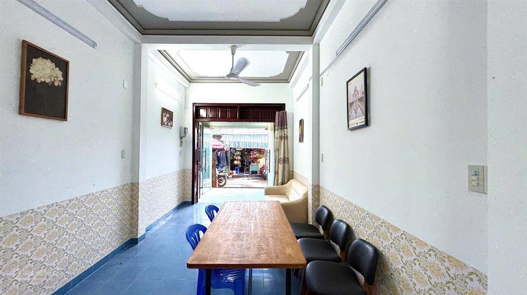 Bán nhà nguyên căn 119b phương sài nha trang trung tâm thành phố, vừa ở vừa kinh doanh, giá 5.2 tỷ