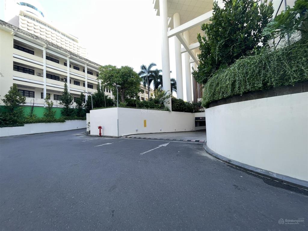 Bán căn hộ 1 phòng ngủ, view biển, giá tốt nhất the costa