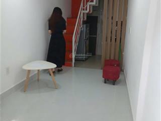 Bán gấp nhà mặt tiền nguyễn thị huỳnh, phường phú nhuận, giá chỉ 2,2 tỷ