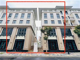 Chính bán gấp xẻ khe 105m2 giá 11,3 tỷ đơn giá rẻ nhất chỉ 107tr/m2. sát chung cư, trường vinshool