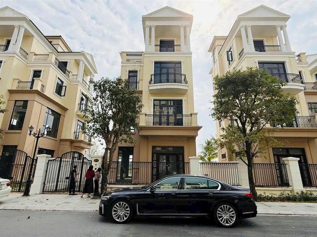 Bán gấp đơn lập đảo dừa 180m2 giá 25 tỷ rẻ hơn cả song lập. view trực diện sông. mà chỉ 140tr/m2