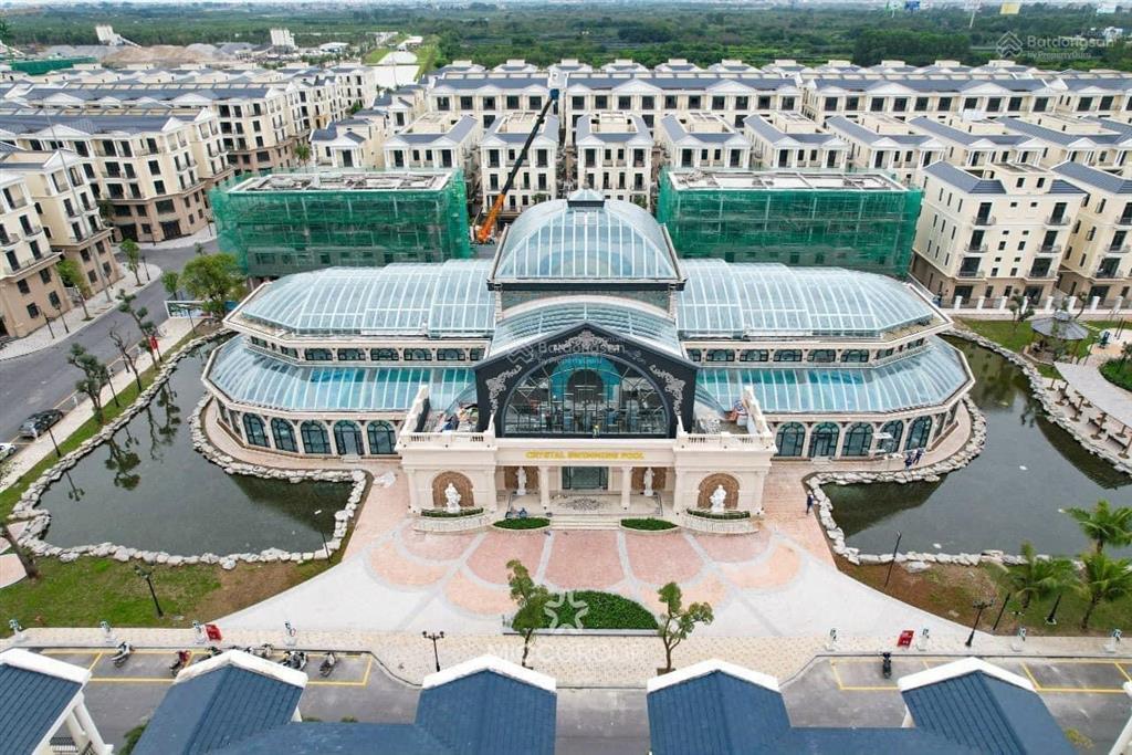 Áp lực lãi vay bán gấp tứ lập đảo dừa 15 tỷ. 120m2 sát ngay công viên vườn hoa bể bơi pha lê đẹp