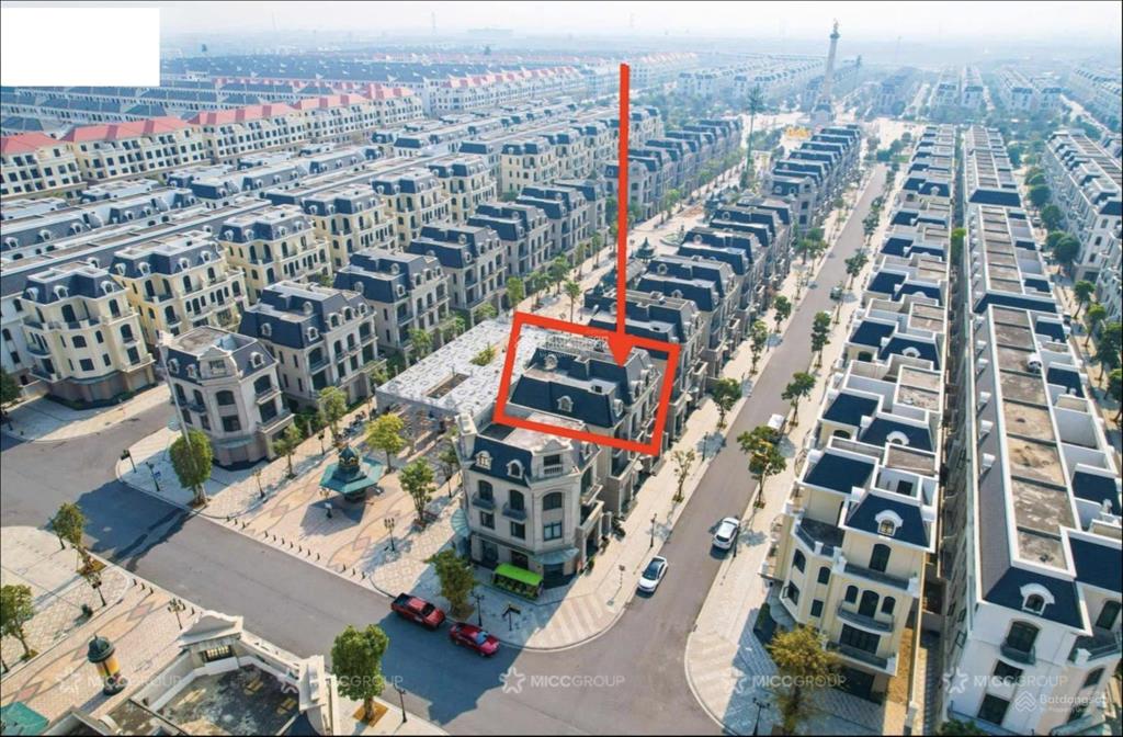 Cắt lỗ 10 tỷ song lập kinh đô gần vincom mua 2022 giá 26 tỷ bán gấp chỉ 16 tỷ 150m2. mặt tiền 10m