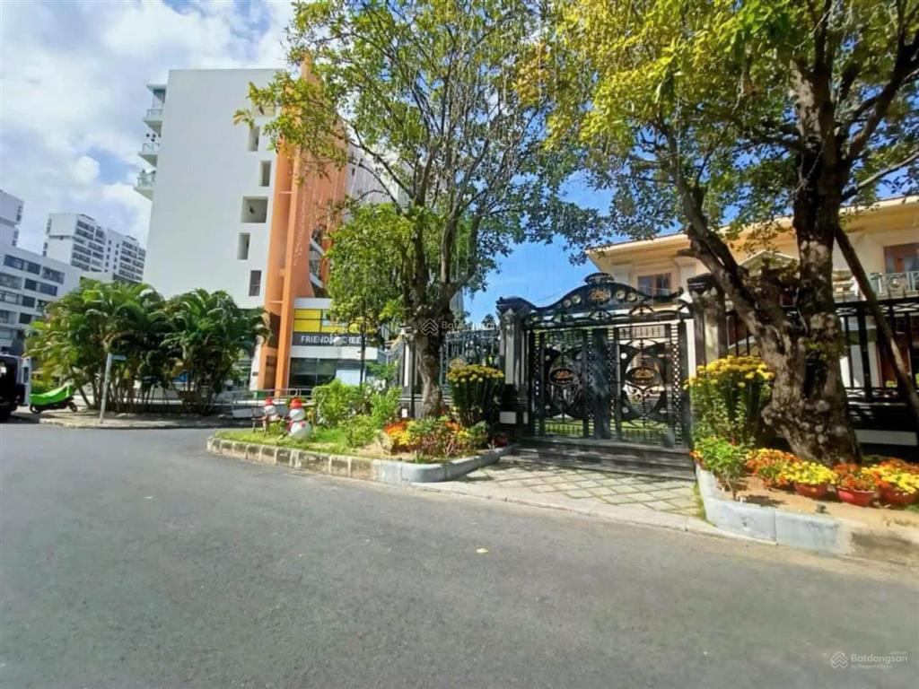 Bán biệt thự mỹ tú 2 căn góc vị trí siêu đắc địa dt 473,9m2 giá 210 tỷ 0938 775 *** an