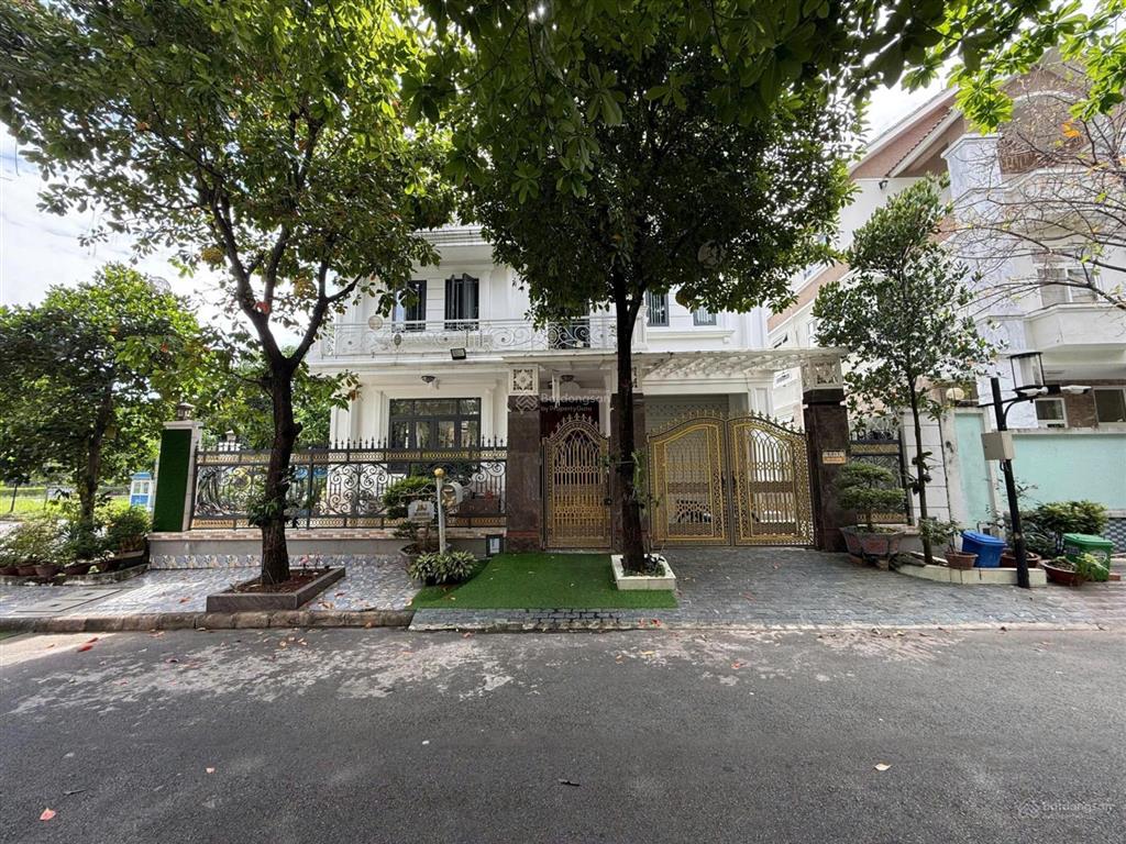 Cần bán bt nam thông 2 pmh q7 s= 258m2 giá 115 tỷ  0938 775 *** mr an