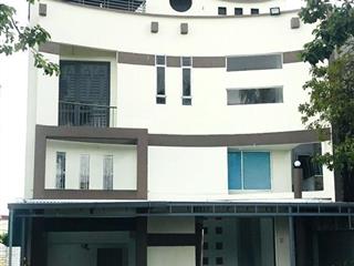Nhà mặt tiền hùng vương tam kỳ cần bán gấp
