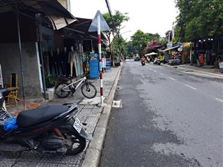Sụp hầm mt nguyễn duy hiệu sát chợ hội an