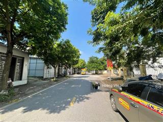 Bán đất long biên  mặt đường to  kinh doanh  vỉa hè  công ten nơ tránh nhau.  0965 858 ***