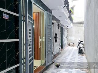 Bán nhà thạch bàn  long biên 5 tầng gần chợ đồng dinh, garden city, chỉ 5.45 tỷ.  0965 858 ***