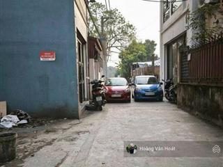 Bán 40m2 đất ô tô 7 chỗ vào đất  đường thông, sát công viên và hồ sinh thái rộng nhất long biên