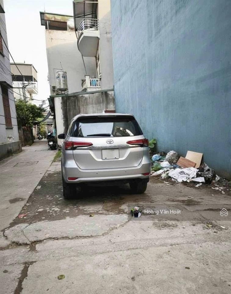 Bán 40m2 đất ô tô 7 chỗ vào đất  đường thông, sát công viên và hồ sinh thái rộng nhất long biên