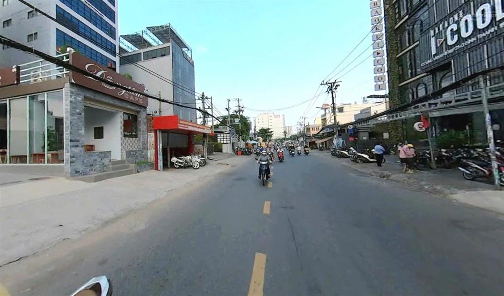 Cực hot! mặt tiền lương định của q2. diện tích 10x20. chỉ số xây dựng hầm 5 tầng chỉ 65 tỷ