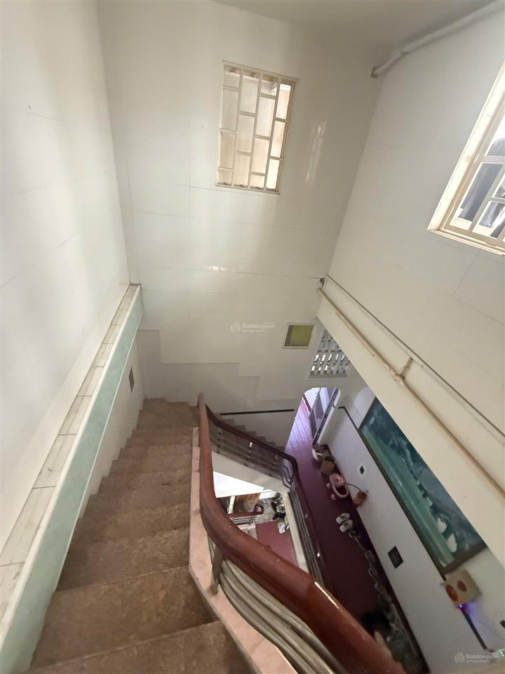 Bán nhà mặt tiền đường lê lâm, phường phú thạnh  tân phú, chỉ nhỉnh 10 tỷ.