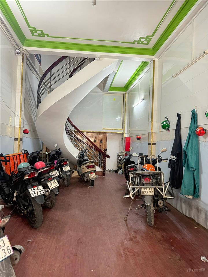 Bán nhà mặt tiền đường lê lâm, phường phú thạnh  tân phú, chỉ nhỉnh 10 tỷ.