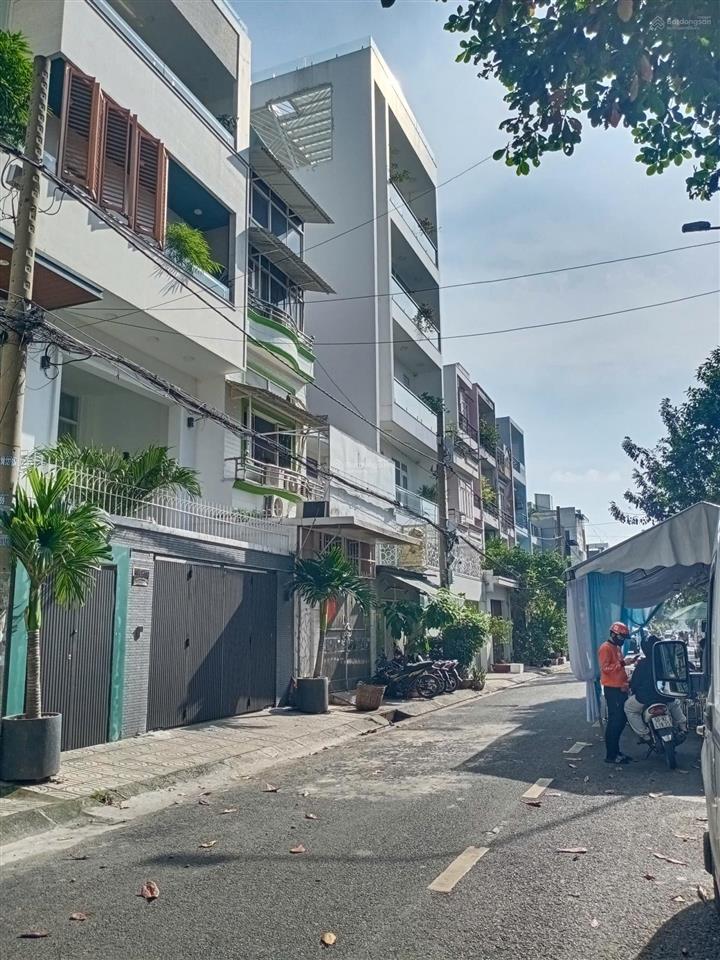 Bán nhà mặt tiền đường lê lâm, phường phú thạnh  tân phú, chỉ nhỉnh 10 tỷ.