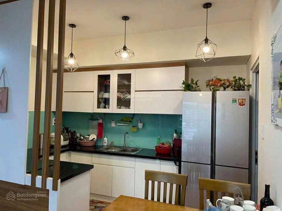 Em xin thông tin tới anh chị căn hộ flora fuji 68m2 gồm 2 pn, 2wc có nội thất. bán giá tốt