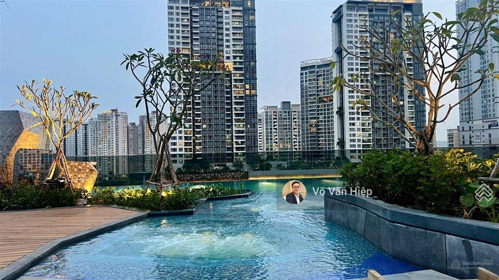 40 triệu căn góc 3 phòng ngủ view sông