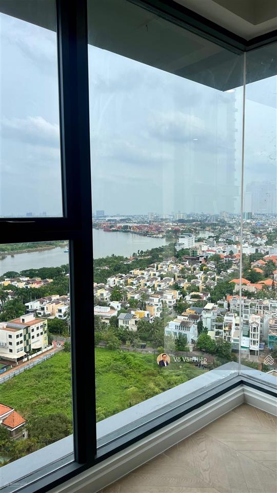 40 triệu căn góc 3 phòng ngủ view sông