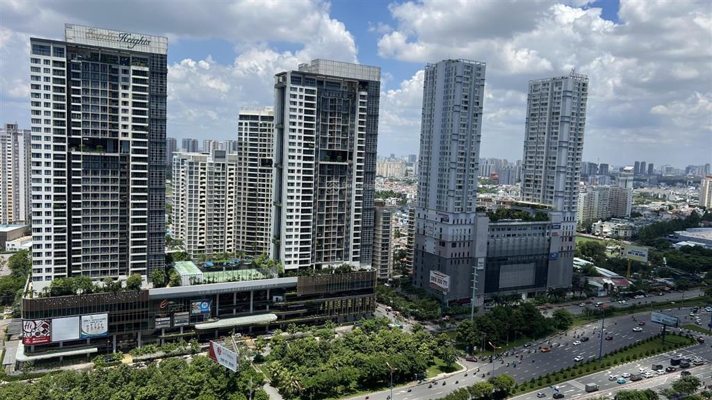 Căn 2 phòng ngủ góc lumiere riverside. sổ hồng sẵn. view hồ bơi siêu đẹp