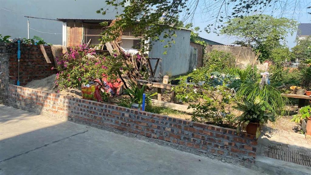 Bán 100 m đất lạc tài mai đình sóc sơn mt5m hâu 5m đường rộng 5 m phun thổ cư chính chủ tên tôi